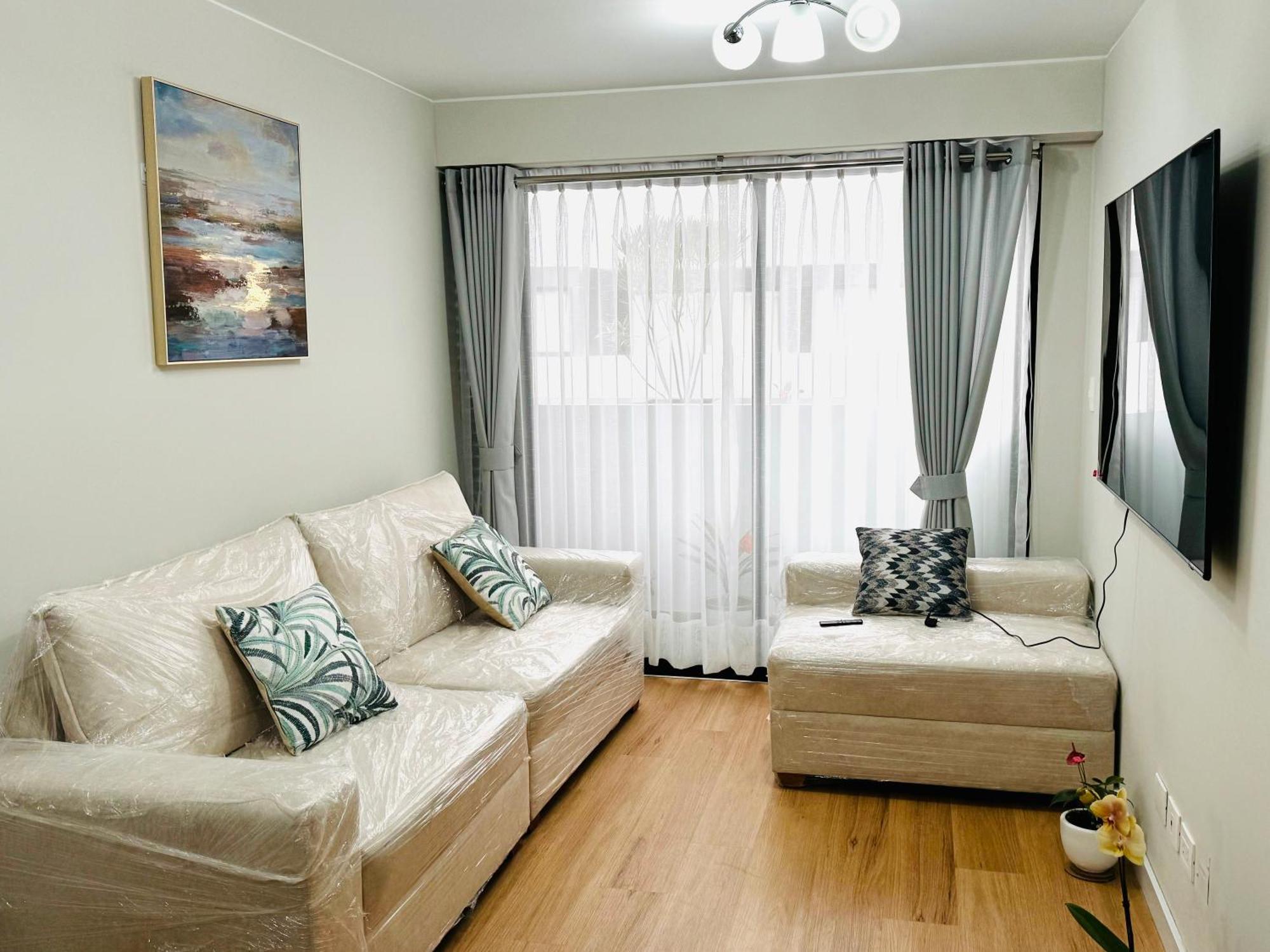 Apartamento Cerca Al Parque Castilla Y Mall De Salaverry